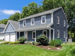 1551 Selby Rd, Naperville, IL 60563