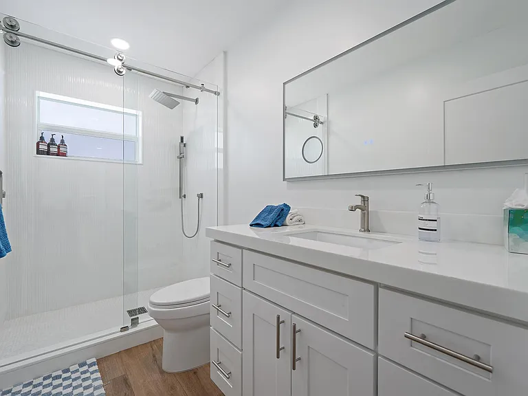 64 River Dr — Photo 17