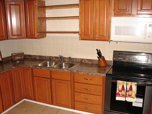 4th image of 3714 Woldhaven Dr