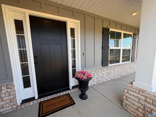 111 Ridgeland Trl, Huntsville, AL 35810