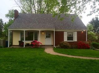 119 Viennese Dr, Pittsburgh, PA 15209