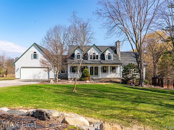 4th image of 3420 Merwin Rd