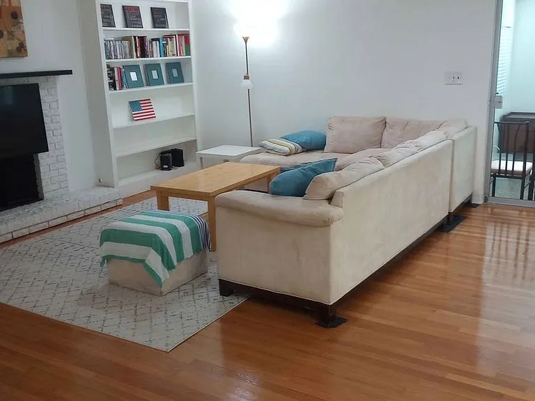 462 Magnolia St — Photo 8
