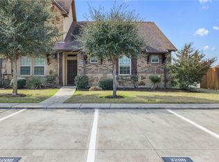 3200 Cullen Trl, College Station, TX 77845