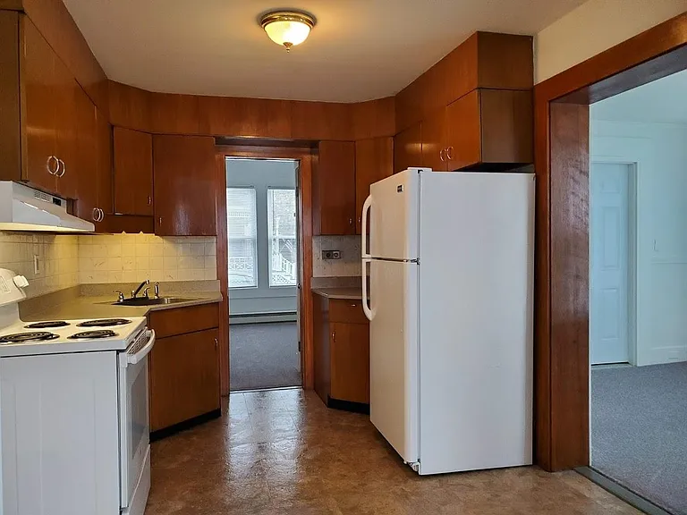 366 Main St #1 — Photo 2
