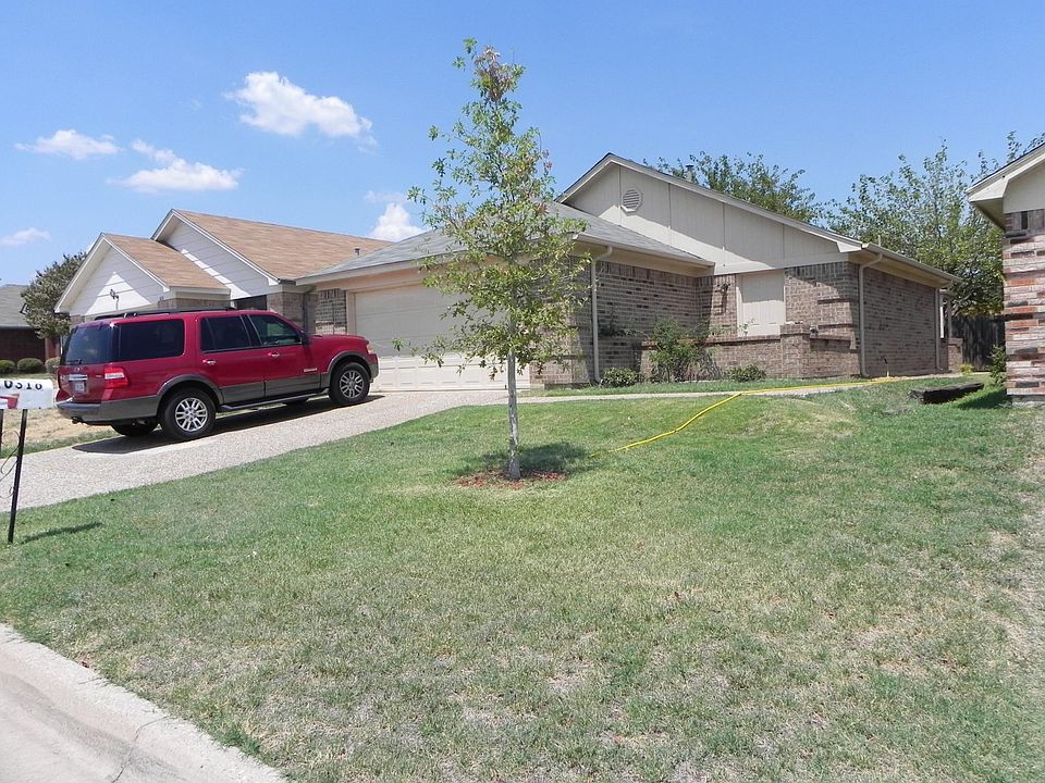 1st image of 10316 Lone Pine Ln