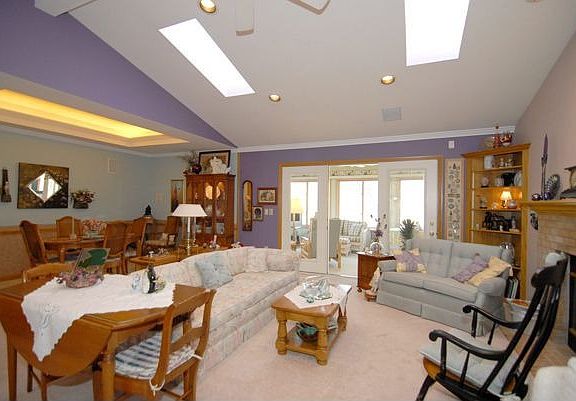 5th image of 3118 Barry Trace Ct