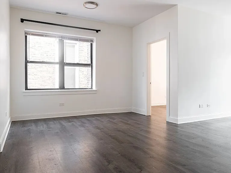 1524 N Ashland Ave #2N — Photo 2