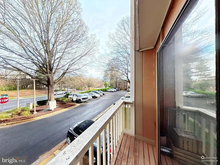 18428 Point Seneca Pl — Photo 30