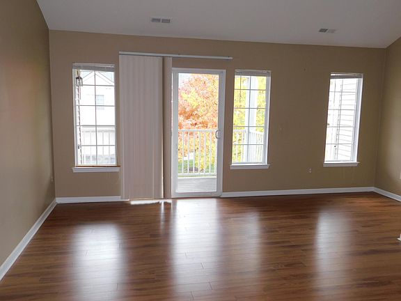 5th image of 3322 Whitaker Dr