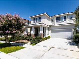 7194 Beckett Field Ln, Eastvale, CA 92880