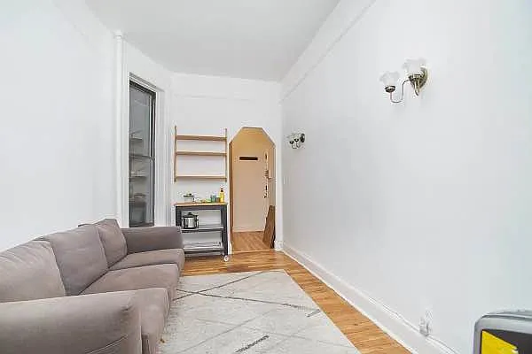 Rented by Living New York | media 22