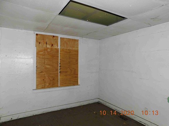 13528 Newbern