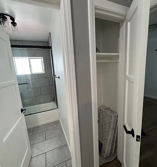 446 N California St — Photo 25