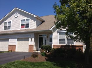 8 Black Eyed Susan Rd, Langhorne, PA 19047
