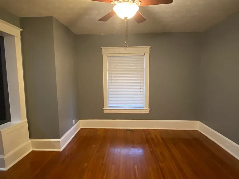 834 Marshall Ave SW #A — Photo 10