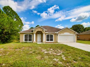 8456 99th Ct, Vero Beach, FL 32967
