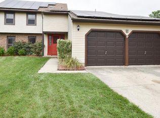 11 Meadowrue Dr, Mount Laurel, NJ 08054