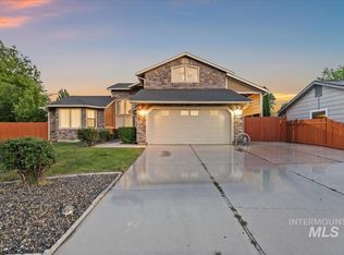 7913 W War Bonnet Dr, Boise, ID 83709