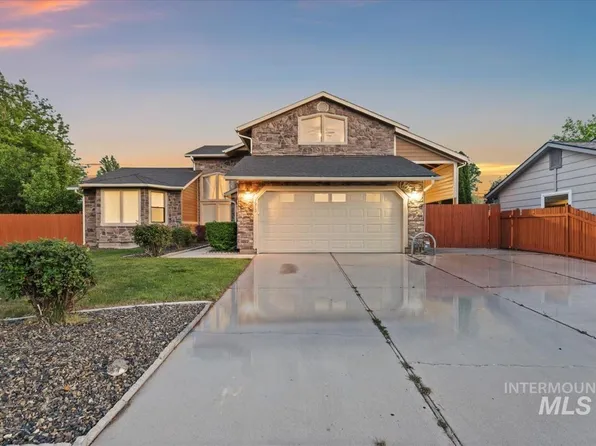 7913 W War Bonnet Dr, Boise, ID 83709