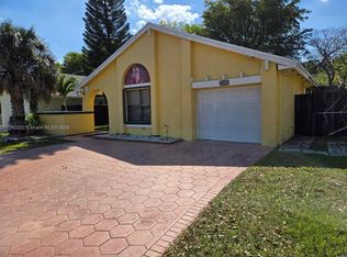 5112 SW 151st Pl, Miami, FL 33185