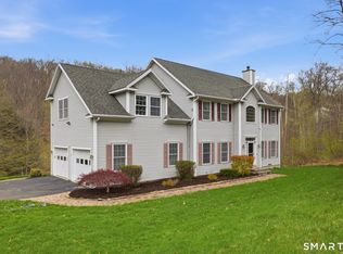 9 Coventry Lane, Oxford, CT 06478