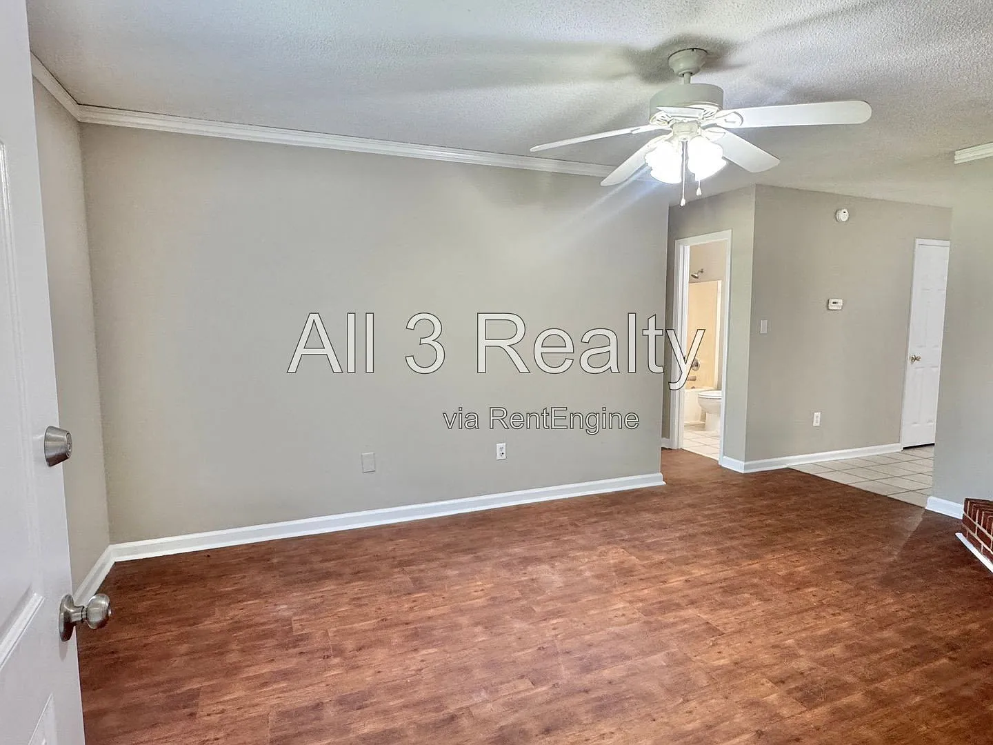2 bed, 2.0 bath, 986 sqft, $1,195 — Photo 4