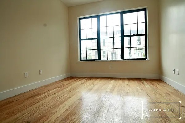 Rented by Grand & Co. | media 18