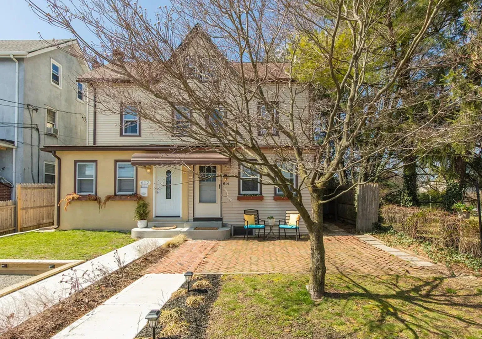 614 Roosevelt Ave, 4 bedrooms, 2 bathrooms Home — Photo 1