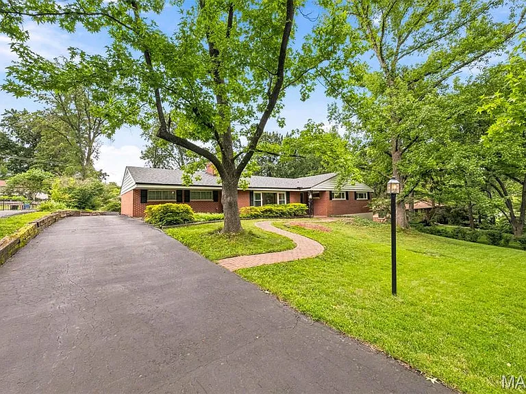 23 Beaver Dr — Photo 62