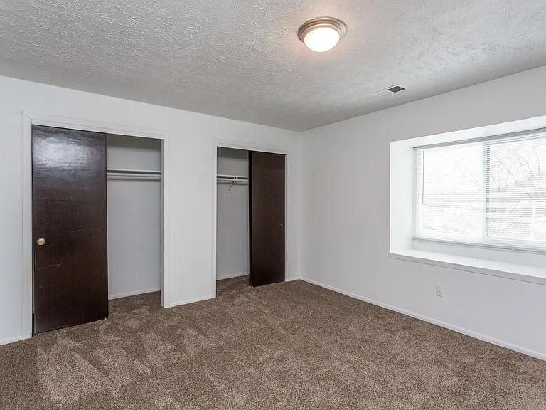 New Towne West Apartments — Photo 7