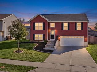 613 Summer Pointe Dr, Walton, KY 41094