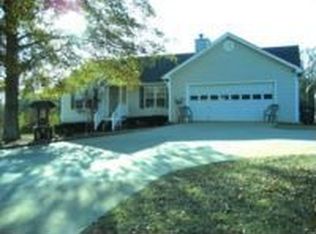 206 Beulah Ln, Locust Grove, GA 30248