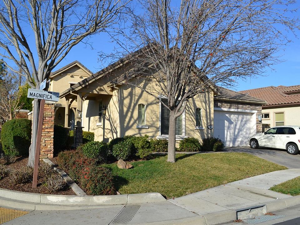 2nd image of 4342 Magnifica Ln