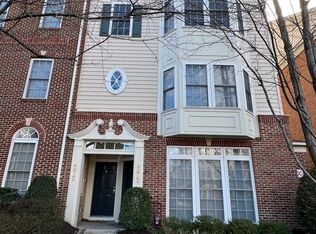 575 Odendhal Ave, Gaithersburg, MD 20877