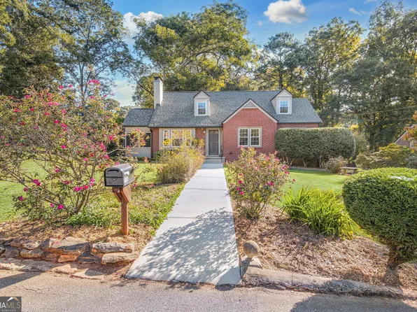 2718 Kimmeridge Dr, East Pt, GA 30344