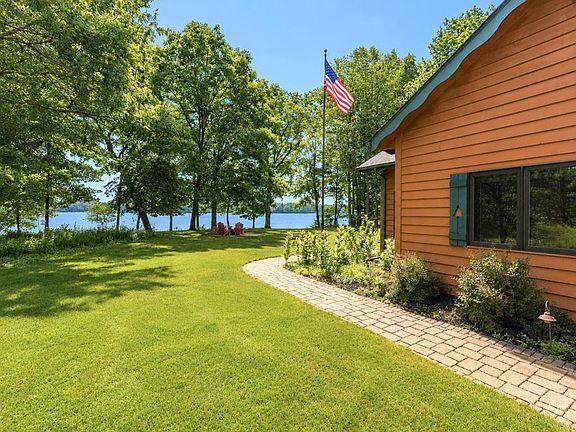 4th image of 26640 Holman Point Dr