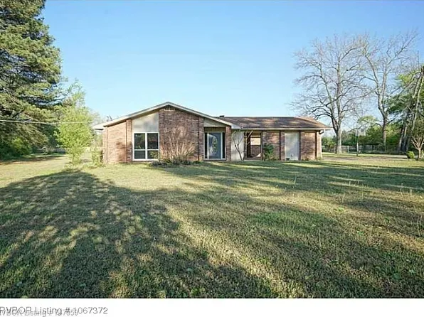 600 96th Hwy, Lavaca, AR 72941