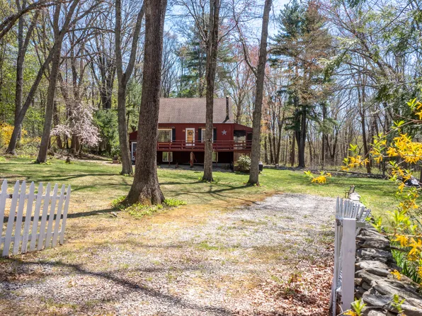 79 Pierce Road, Putnam, CT 06260