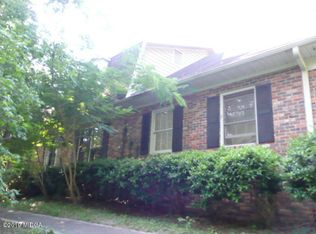 678 Sioux Dr, Macon, GA 31210