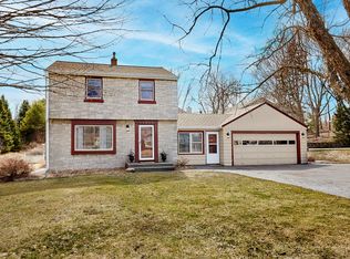 11515 W Cold Spring Rd, Greenfield, WI 53228