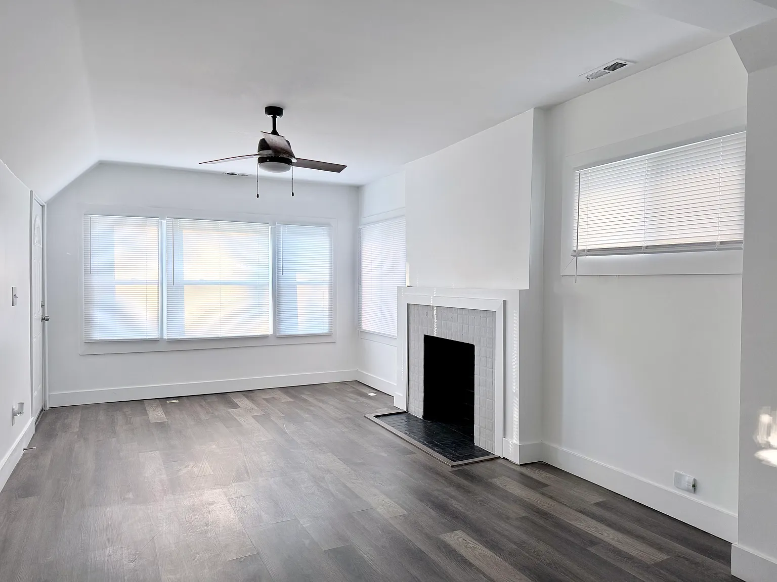 2 bed, 1100 sqft, $1,500 — Photo 1