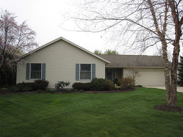 1st image of 1222 Dove Dr