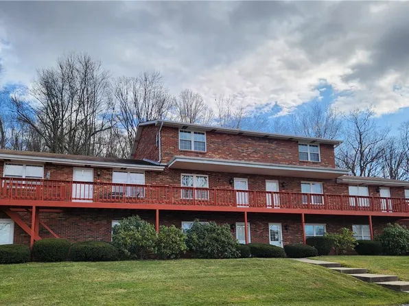 2902 Darlington Rd APT 203, Beaver Falls, PA 15010