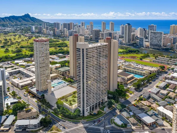 2499 Kapiolani Blvd APT 2708, Honolulu, HI 96826