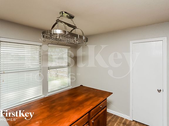 5th image of 13925 Walnut Canyon Ct