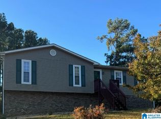 410 Meadowlark Pl, Alabaster, AL 35007