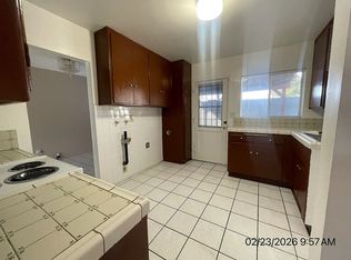 537 Bailey St, Camden, NJ 08102