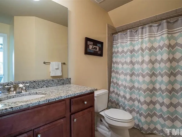 1530 Raven Wood Dr — Photo 12
