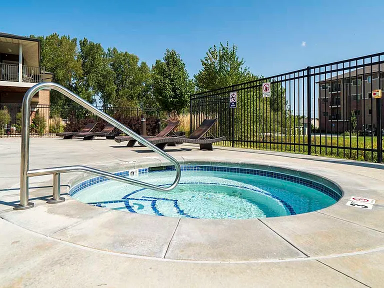 Long day? Take a nice soak in the hot tub.